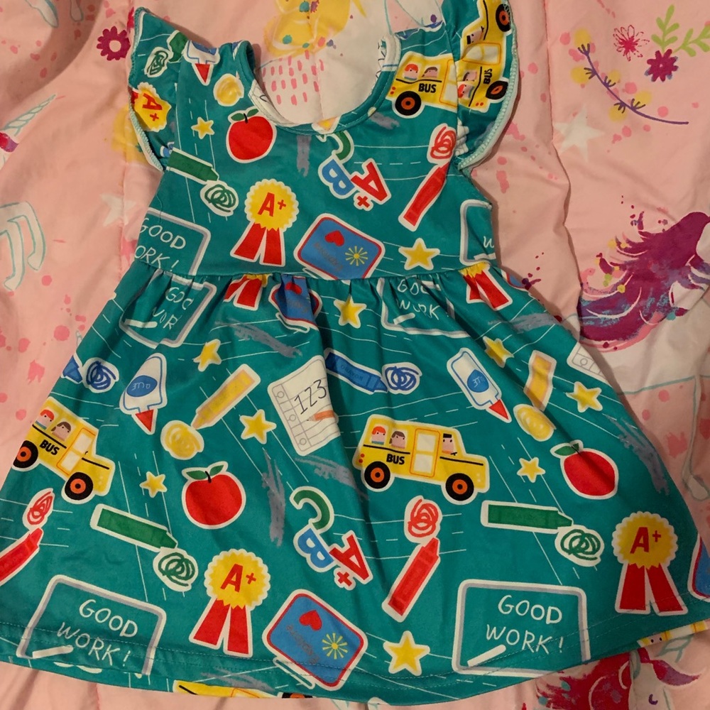 2t school bus dress
